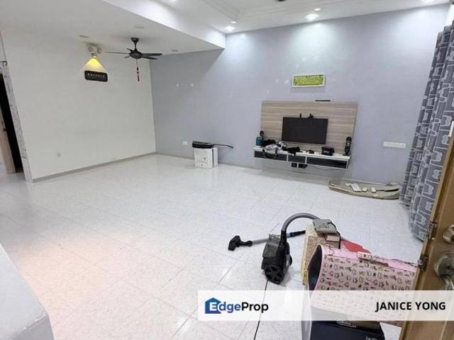 House for rent in Pulai, Bukit Ledang