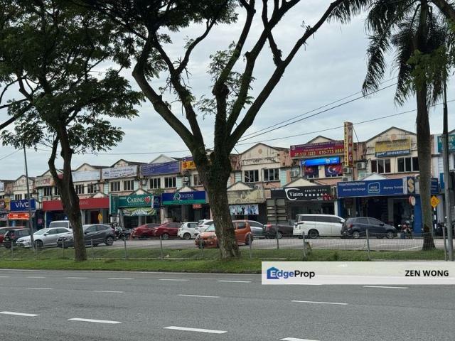 Shop for sale in Bukit Ledang, Johor