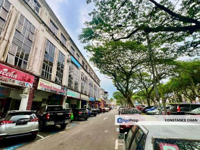 Shop for sale in Bukit Ledang, Johor