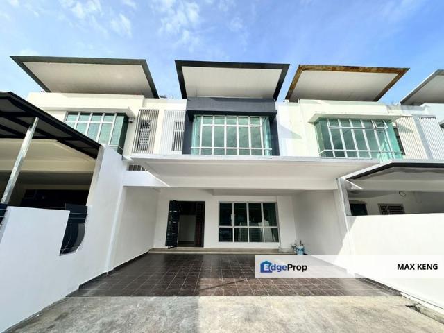 House for sale in Pulai, Bukit Ledang