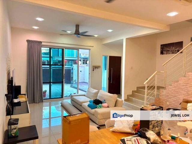 House for rent in Pulai, Bukit Ledang