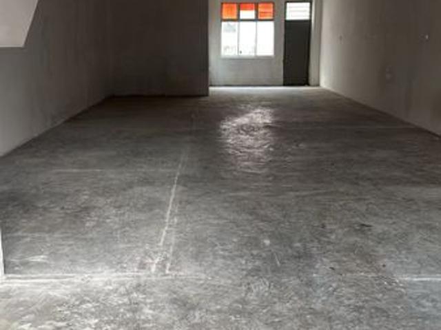 Shop for rent in Pulai, Bukit Ledang