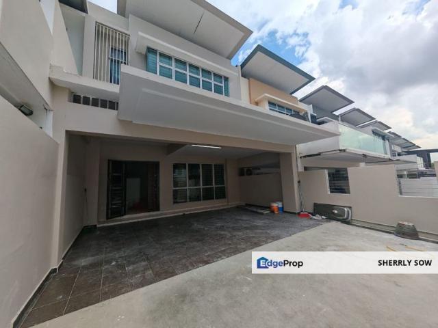 House for sale in Pulai, Bukit Ledang