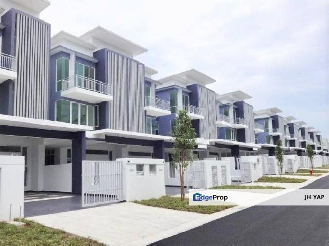 House for rent in Pulai, Bukit Ledang