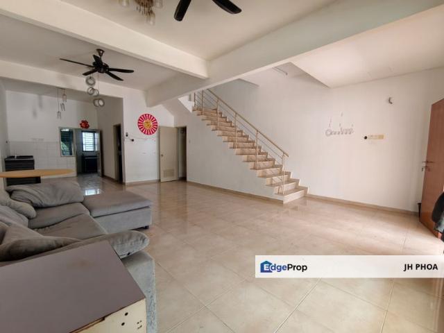 House for sale in Pulai, Bukit Ledang