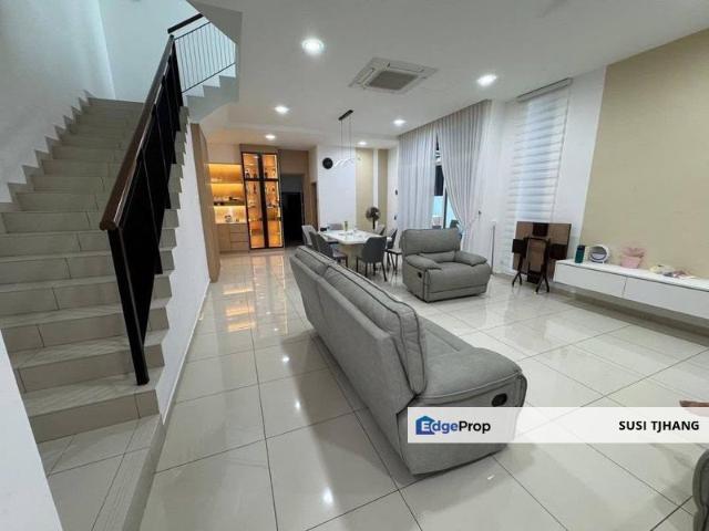 House for sale in Pulai, Bukit Ledang