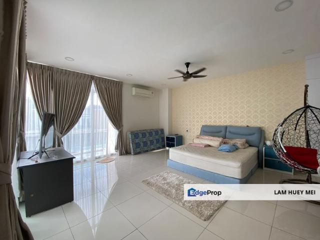 House for sale in Pulai, Bukit Ledang