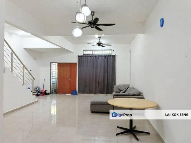 House for sale in Pulai, Bukit Ledang