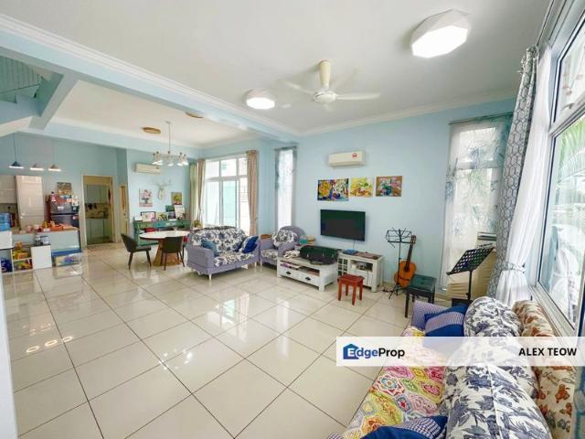 House for sale in Pulai, Bukit Ledang