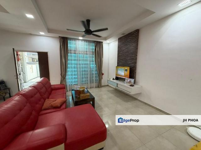 House for sale in Pulai, Bukit Ledang