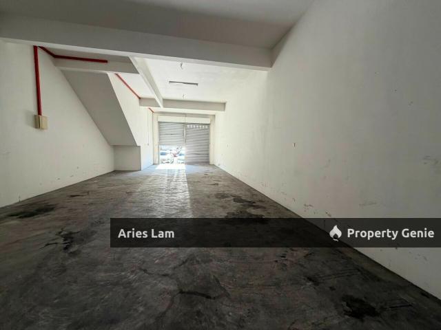 Shop for rent in Pulai, Bukit Ledang
