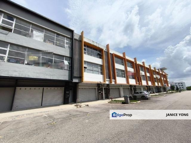 Shop for sale in Bukit Ledang, Johor