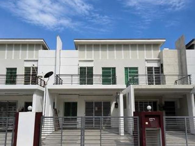 Terraced House for sale in Sendayan Village, Negeri Sembilan