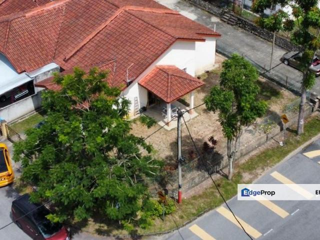 House for sale in Sendayan Village, Negeri Sembilan