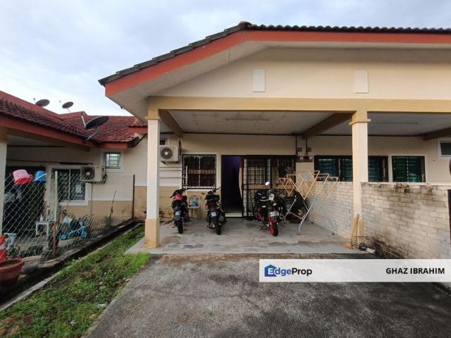 House for sale in Sendayan Village, Negeri Sembilan