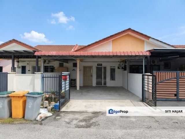 House for sale in Sendayan Village, Negeri Sembilan