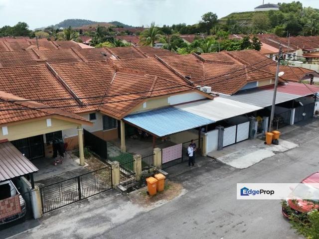 House for sale in Sendayan Village, Negeri Sembilan