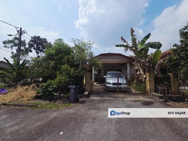House for sale in Sendayan Village, Negeri Sembilan