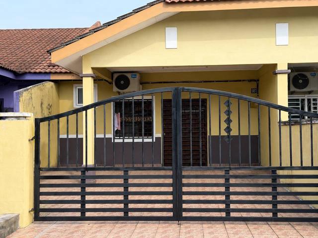 Terraced House for sale in Sendayan Village, Negeri Sembilan