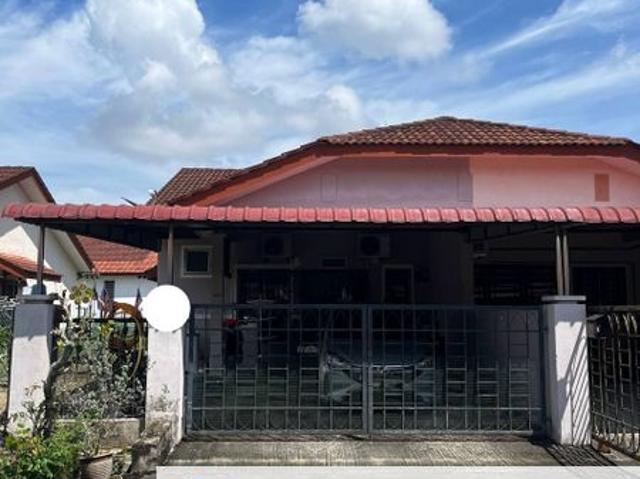 House for sale in Sendayan Village, Negeri Sembilan