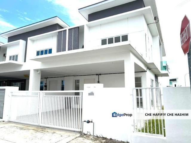 House for sale in Sendayan Village, Negeri Sembilan