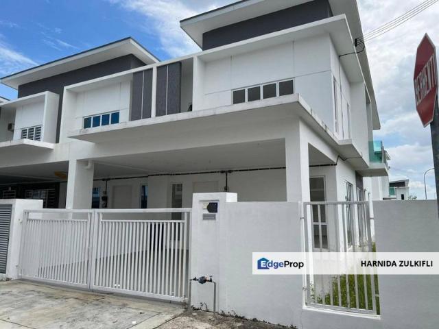 House for sale in Sendayan Village, Negeri Sembilan
