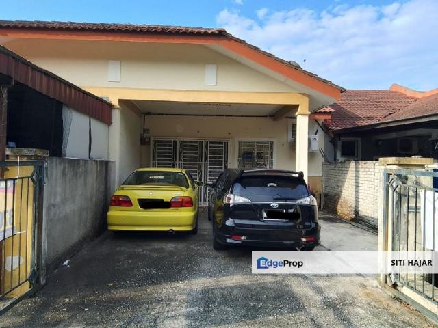 House for sale in Sendayan Village, Negeri Sembilan