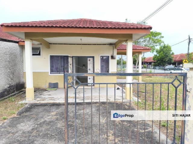 House for sale in Sendayan Village, Negeri Sembilan