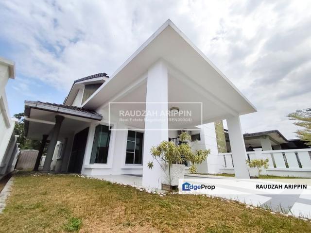 House for sale in Sendayan Village, Negeri Sembilan