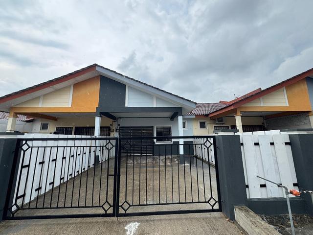 Terraced House for sale in Sendayan Village, Negeri Sembilan