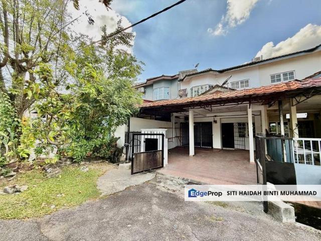House for sale in Sendayan Village, Negeri Sembilan