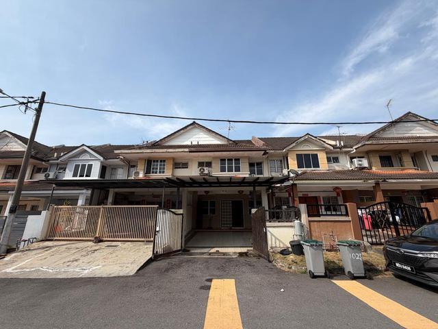 Terraced House for sale in Sendayan Village, Negeri Sembilan