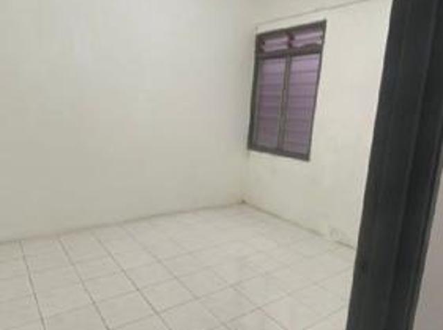 Apartment for sale in Kajang, Langat