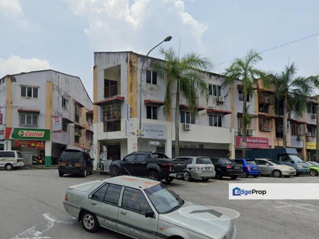 Shop for rent in Kajang, Langat