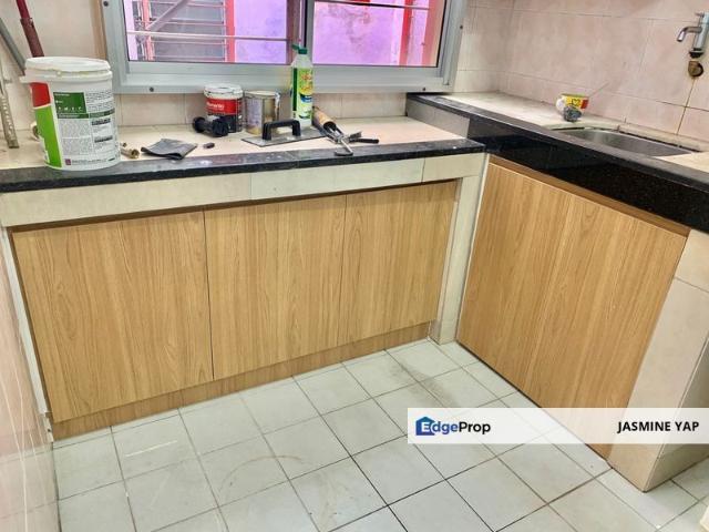 Shop for rent in Kajang, Langat