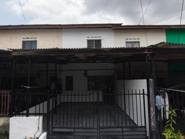 Terraced House for sale in Batu Pahat