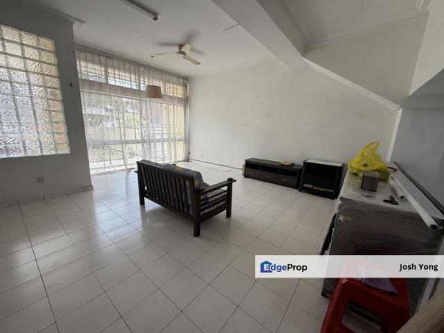 House for sale in Country Heights Damansara, Kuala Lumpur