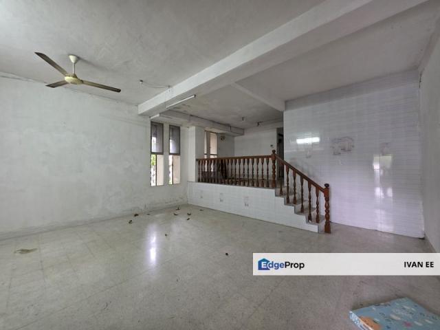 House for sale in Country Heights Damansara, Kuala Lumpur