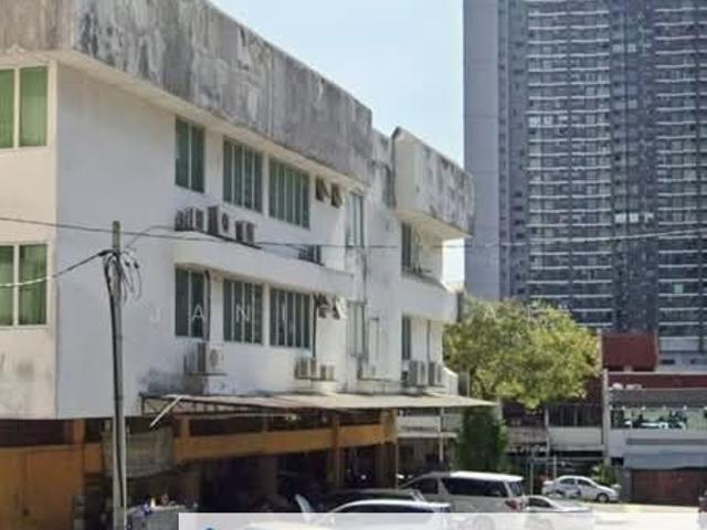 Shop for rent in Country Heights Damansara, Kuala Lumpur