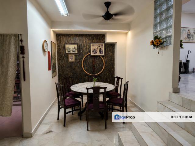 House for sale in Country Heights Damansara, Kuala Lumpur