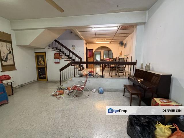 House for sale in Country Heights Damansara, Kuala Lumpur