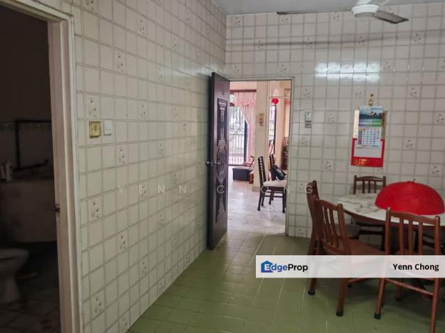 House for sale in Country Heights Damansara, Kuala Lumpur