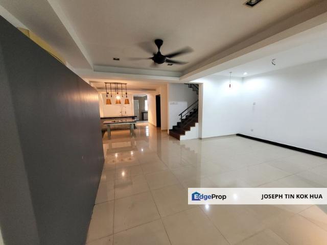 House for sale in Country Heights Damansara, Kuala Lumpur