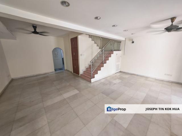 House for sale in Country Heights Damansara, Kuala Lumpur