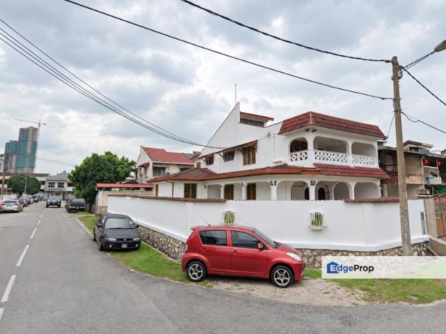 House for sale in Country Heights Damansara, Kuala Lumpur