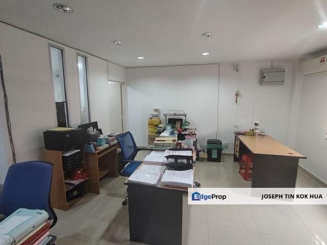 House for sale in Country Heights Damansara, Kuala Lumpur