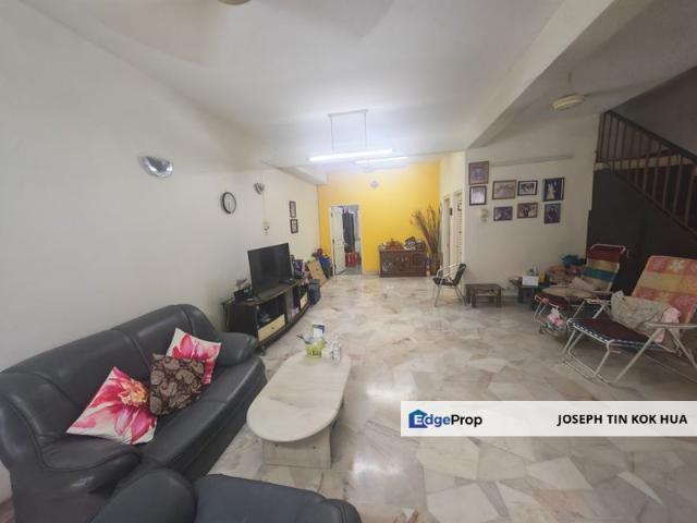 House for sale in Country Heights Damansara, Kuala Lumpur