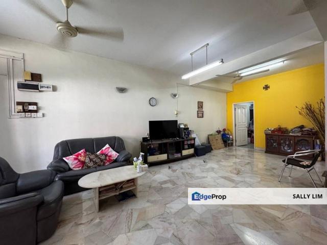 House for sale in Country Heights Damansara, Kuala Lumpur