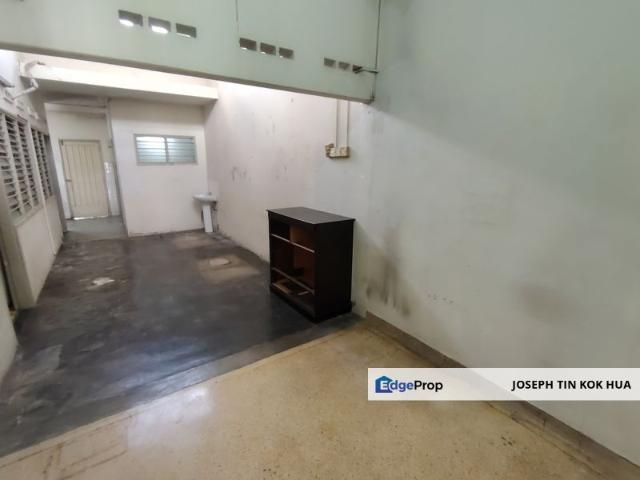 House for sale in Country Heights Damansara, Kuala Lumpur