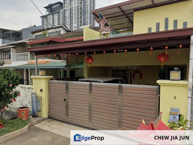 House for sale in Country Heights Damansara, Kuala Lumpur